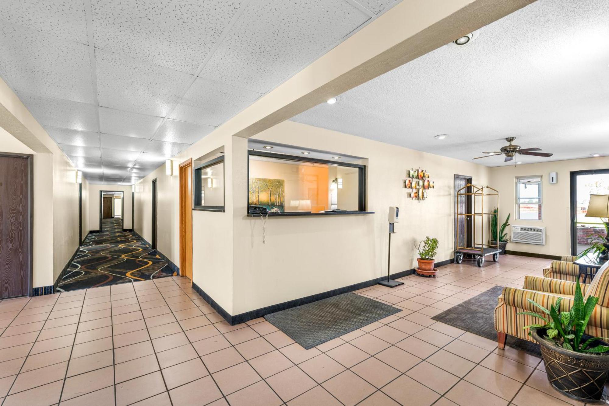 Americas Best Value Inn Дикейтър Екстериор снимка